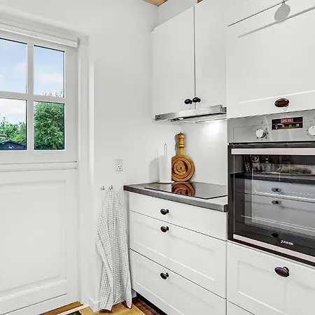 Three-bedroom Holiday In Vakantiehuis Ebeltoft