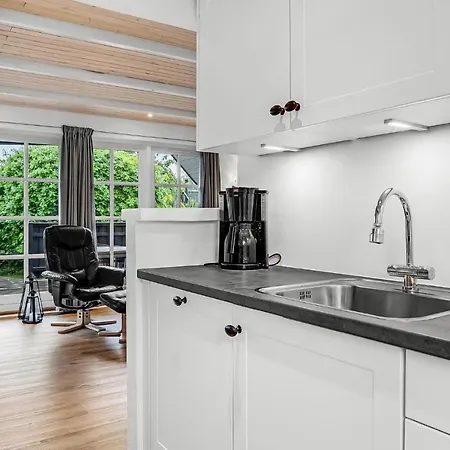 Three-bedroom Holiday In Vakantiehuis Ebeltoft
