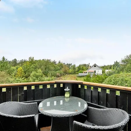 Three-bedroom Holiday In Vakantiehuis